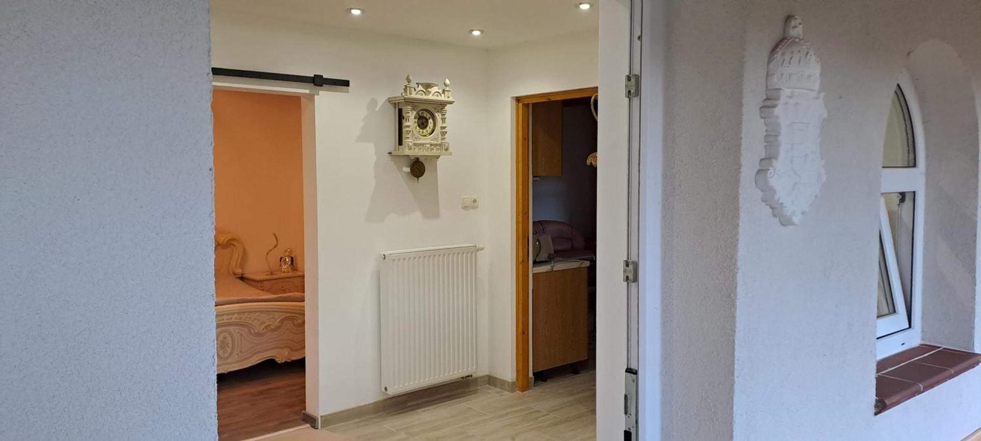 Vila Manipura Szemenyecsörnye Exteriér fotografie