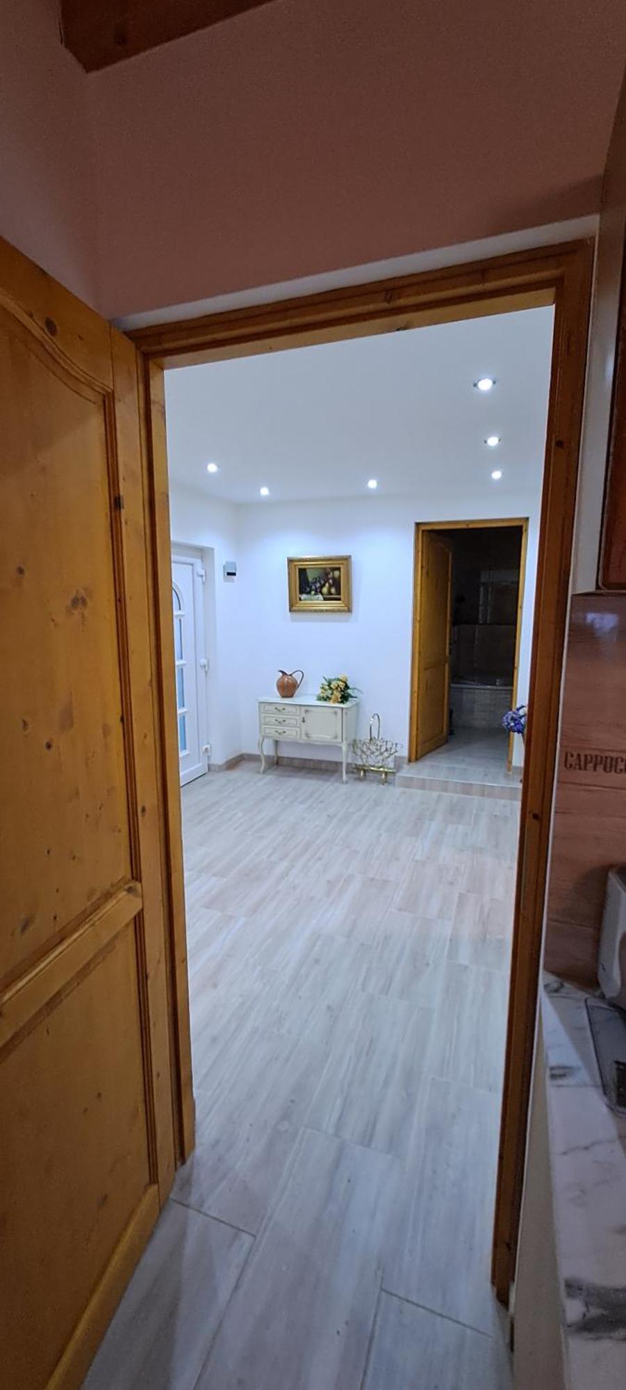 Vila Manipura Szemenyecsörnye Exteriér fotografie