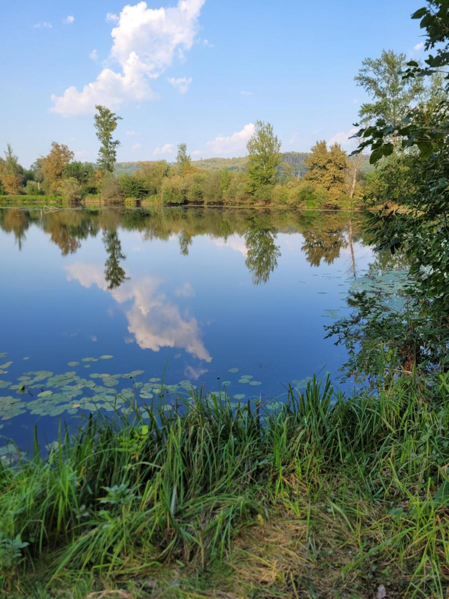 Vila Manipura Szemenyecsörnye Exteriér fotografie