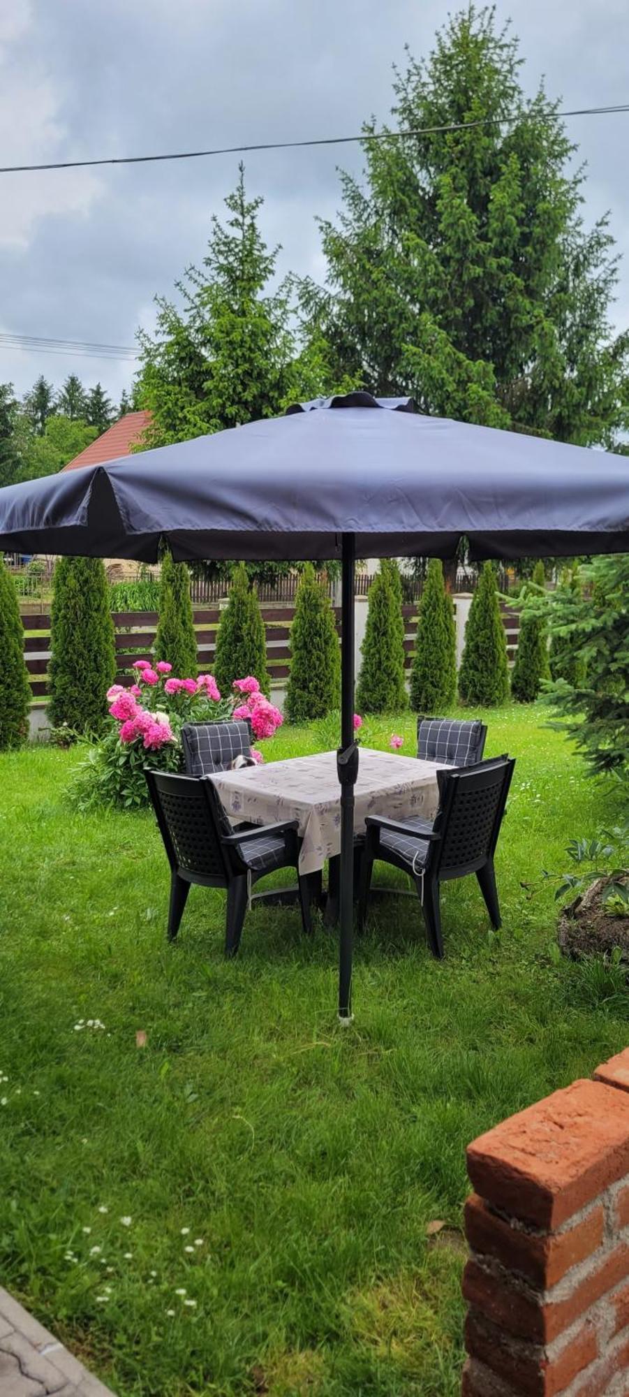 Vila Manipura Szemenyecsörnye Exteriér fotografie